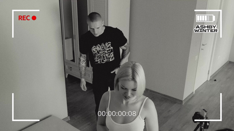 Ashby Winter: В Порно По Объявлению, Неловкий Секс При Админше, Что Комментировала Наш Странный Секс На Грязном Матрасе И Вонючей Простыней