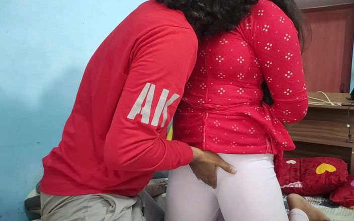 Vaishnavysharunraj: BDSM手縛りとフェラチオロマンスガールフレンド