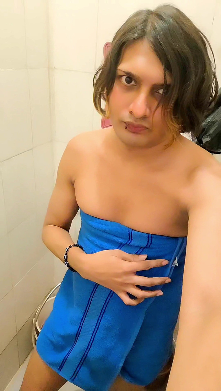 Zoyasazadai: Zoya Shezadi india de vacaciones 