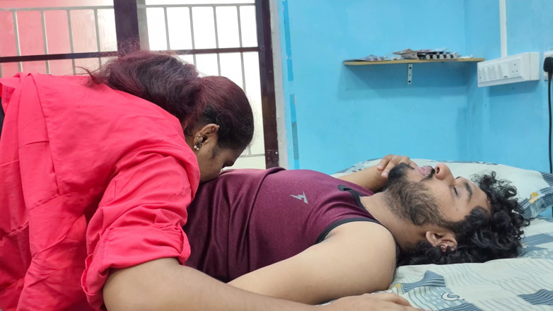 Vaigavarun45: Girl Kissing Boy and Hot Romance