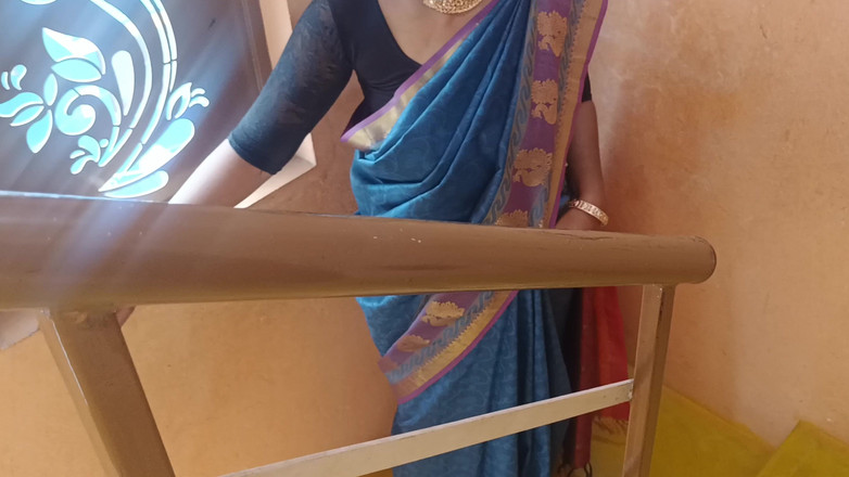 Pushpa studio: Dragoste cu gospodină infidelă în scări