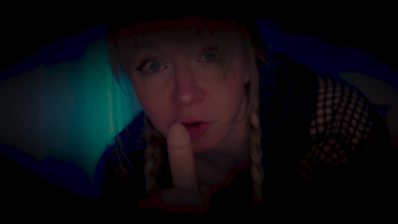 Jolie Lyon: Halloween đặc biệt: quỷ tinh dịch