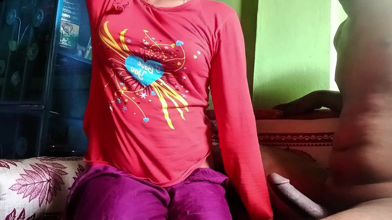 Deshi women: Вирусное видео индийской красивой студентки Tasneem