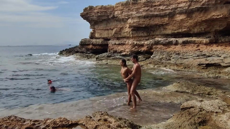 Magia Rosa: Divers Watching Us Fuck at the Beach Give Us Some...