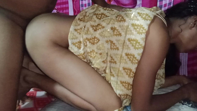 xxxSejal: भारतीय हॉट भाभी देवर चुदाई कर रही है जब पति ऑफिस जा रहा है डॉगी स्टाइल