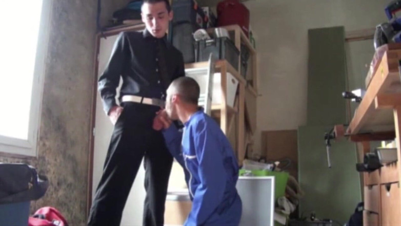 Crunch Boy: Sweet worker used by his boss at work