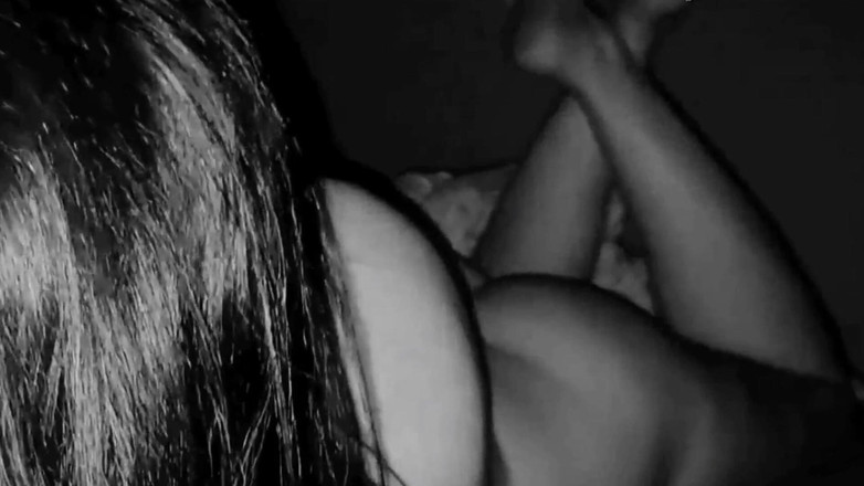 My Fetish Girl: Sürtük üvey kız kardeş bir yarağın tadını çıkarıyor