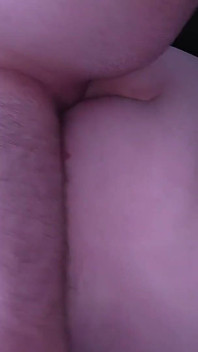 Mon cul énorme, ma belle-mère se fait baiser en levrette !