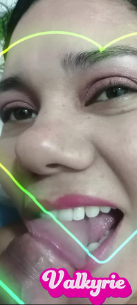 Valkyrieandluigy přijďte mě sledovat a podívejte se na nová videa