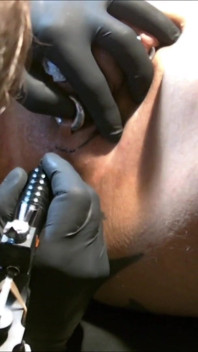 El fin de tu virilidad parte 3 - el tatuaje
