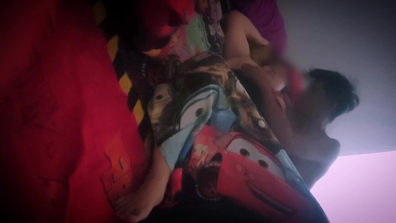 Maye_istrihot: Das fette schaf ist still