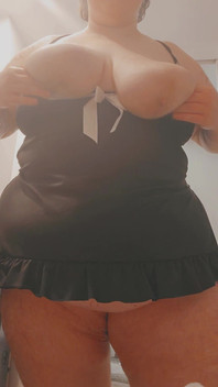 God... My Body Is Actually Akin to a Goddess...