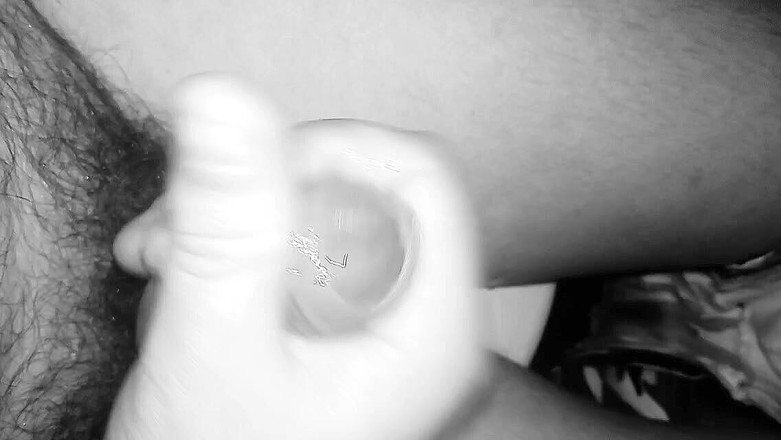 Zboczony Chlopak: मैं कुंवारी हूं, मुझे दिखाती हूं कि मुझे चुदाई का स्वाद कैसा लगता है। मैं अब मैस्टबेट नहीं करना चाहता!