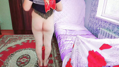 Kitty_Cross: İç çamaşırı ve dudak parlatıcısı