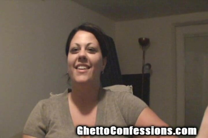 Ghetto Confessions: Si cewek nakal rambut pirang dengan toket besar ini lagi...