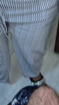 meri seksi kaale baal vaali premika shahar ke hotal men land choos rahi hai