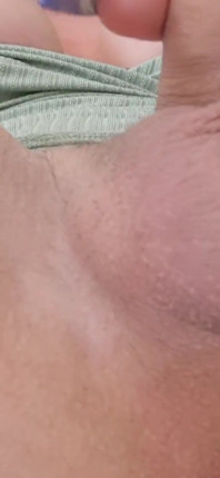 Where would you put your lips first?