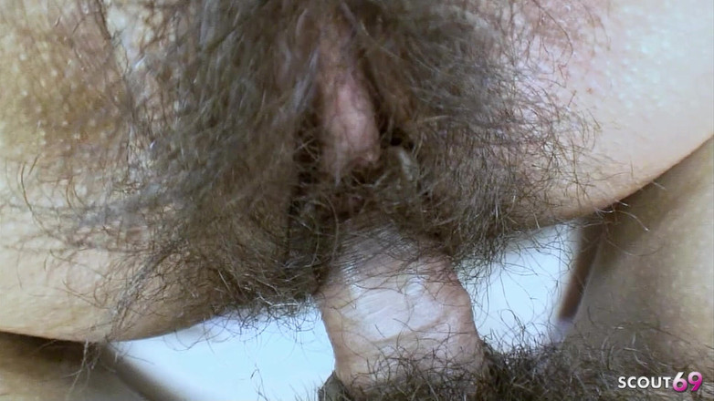 Asian porn collection: Bà già châu Á chiyo với âm hộ cực kỳ nhiều lông đụ...