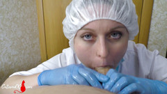 Catin Red: Doktorka honí a saje ptáka