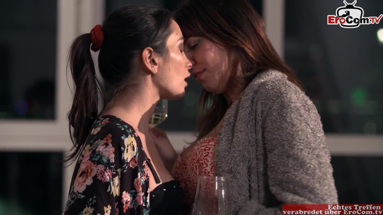EroCom: Hot lesbians in nylons fuck sensual