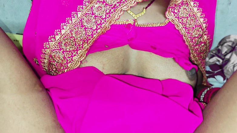 Bangala bhabhi: Секс с бхабхи-вабратором дези Деревни