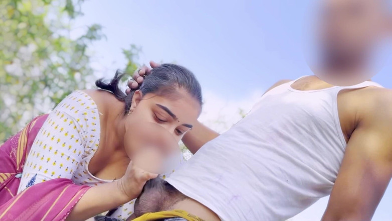 Your_aisha: Chica india del pueblo follada en la selva bhabhi follada...