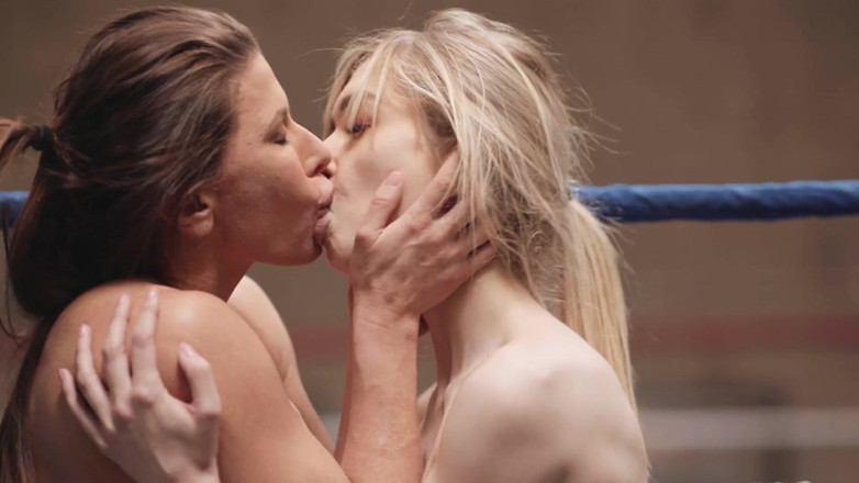 SweetheartVideo: Bos strap-on lesbian 4_scene 1_dominate Pussy.mp4