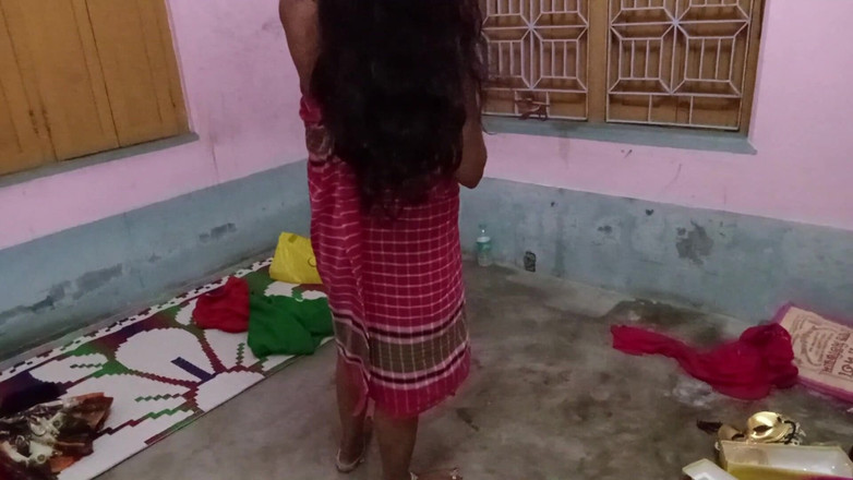 FireeCouple: 샤워 후 이웃 바비 따먹기