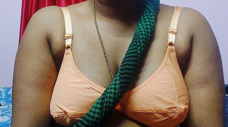 Desi Mohini: Moje desi indická bhabhi aféra se mnou