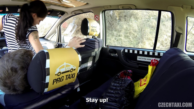 Czech Taxi: Busty Beaver