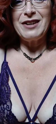 Eroticallyellie Is Just a Stupid, Worthless Slut