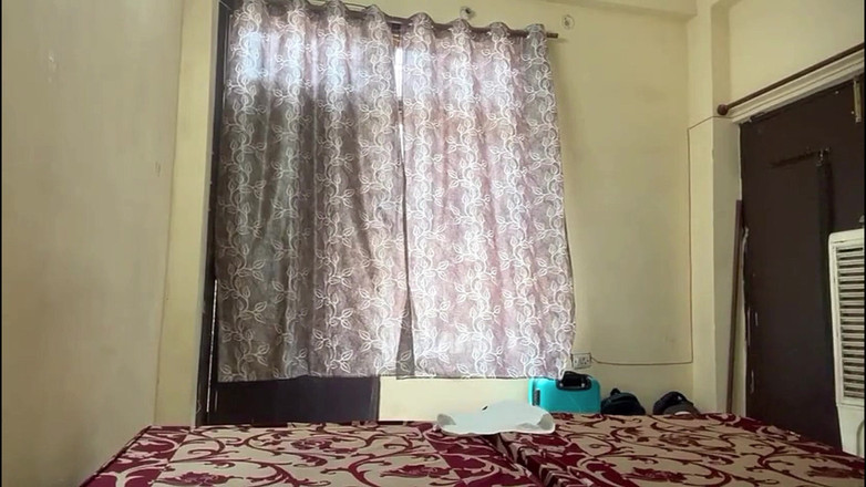 StepSiblingCaught: Het indisk desi flickvän-bf hotell viral sex video