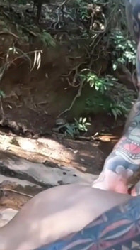 Transando Com a Novinha Na Cachoeira Amigo Filmando