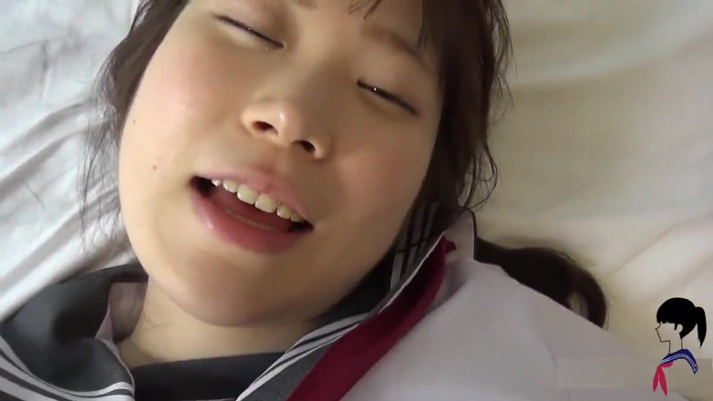 Studio JAV Launcher: Bambini in uniforme 0038 senza censura