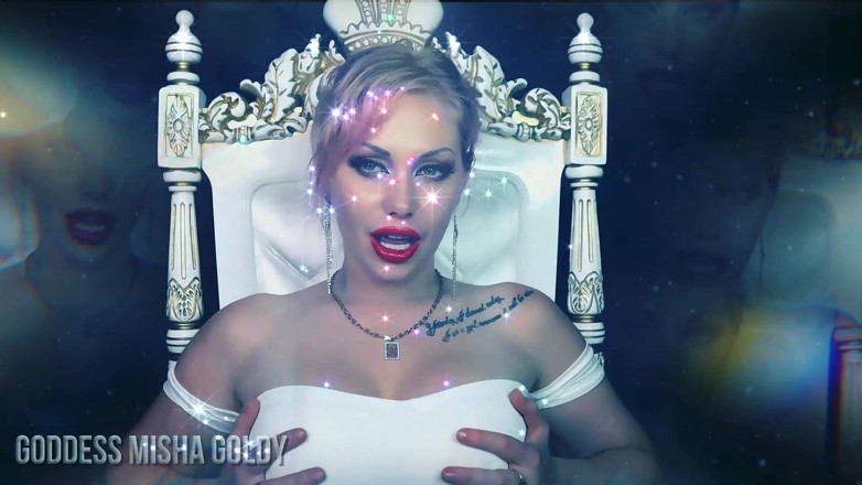 Goddess Misha Goldy: Le pouvoir de ma domination ! Même à une grande distance, tu...