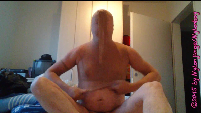 Carmen_Nylonjunge: Arahan encasement pantyhose