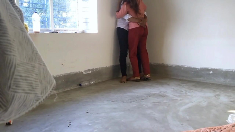 Fantacycutting: College Ki Tiffin Time Me Students Ne Chupke Se Viral...