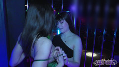 Lety Howl: Luna Rival & Lety Howl uvězněná