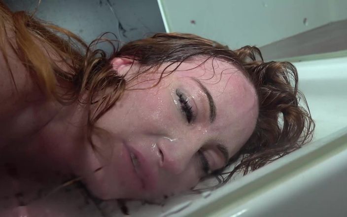 MILF and Big Wet Tits XXX: Ggg - Sophia Locke - Pissed All Over and Fucked Hard