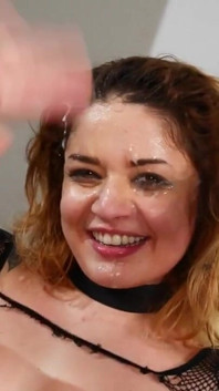 Vanessa Vega: Got Splattered