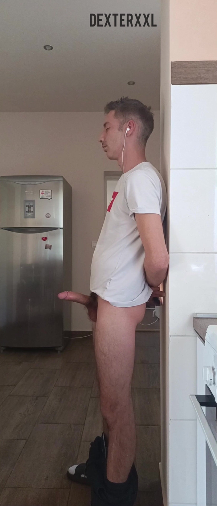 Dexterxxlfun: Lelaki kurus seksi Thomas dihisap air mani blowjob perlahan dari...