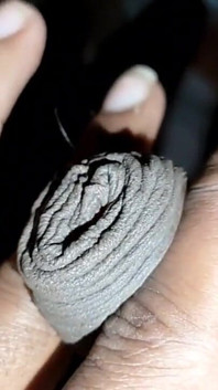 Chico de polla grande sin cortar caliente chico indio con polla sin cortar