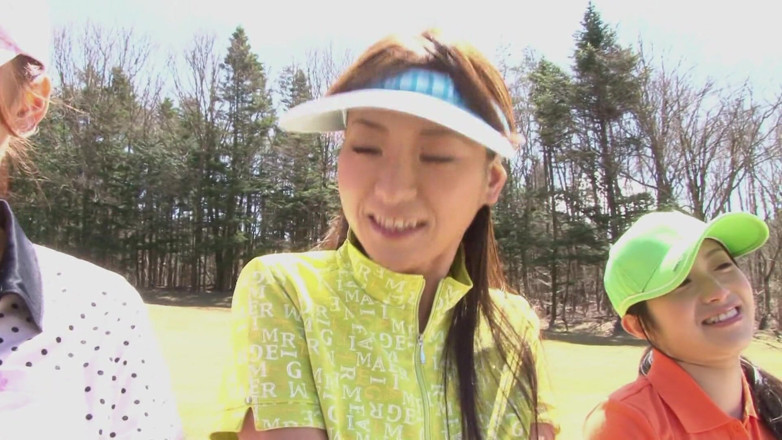 The Asian Sports: Mari kita pergi untuk beberapa awek golf, anda akan berkongkek...