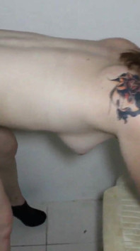 Teen akné gloryhole red obličeje kunda creampies N polykání Spunk red head penis sání n šukání