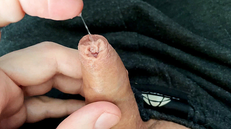 Wichskumpel: Brincar com meu pau pequeno e suculento de Prepúcio