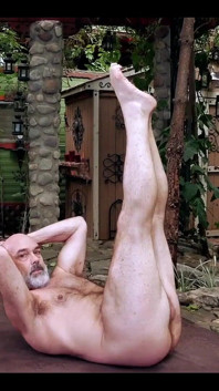 Daha iyi seks için çıplak yoga