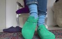 Lady Victoria Valente: Smell my socks and squirt on my socks feet