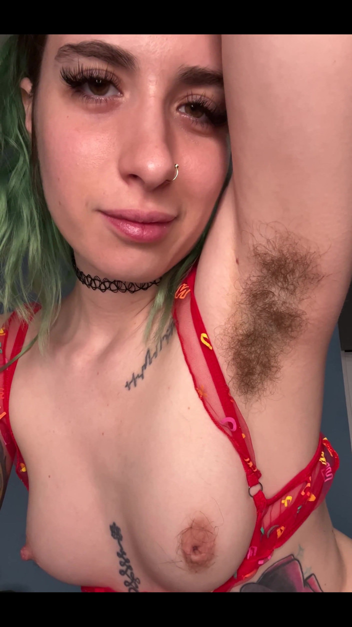 Pearlsage: Hoyos maloliente y tetas suaves