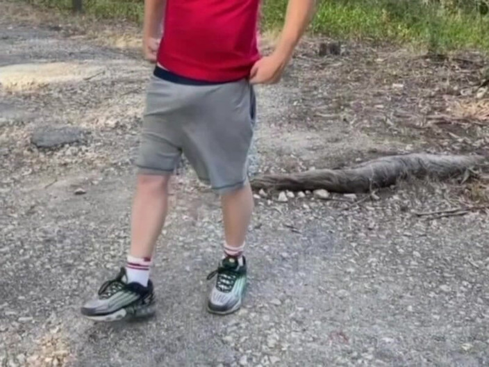 AmateurMates: Добірка аматорського фріболу, опуклості та помітної лінії пеніса (видима лінія пеніса)