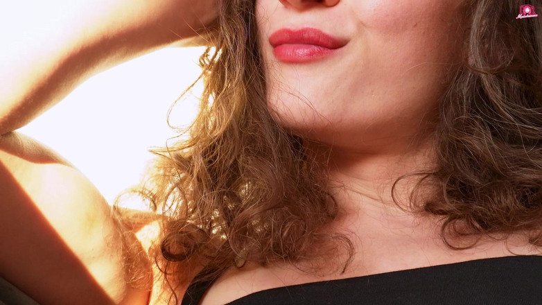 Medi Voi: Ještě blíž k mému penisu